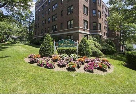 Larchmont NY Condos & Apartments For Sale